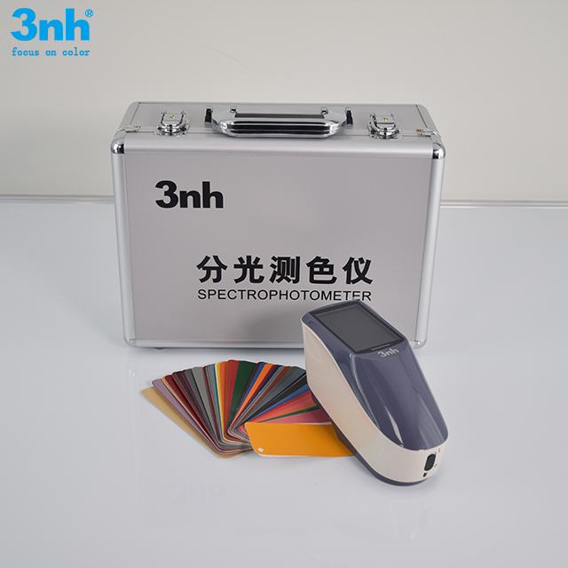 φορητό spectrophotometer YS3020 ανοιγμάτων 1*3mm μικρό για τον έλεγχο χρώματος ετικετών λογότυπων εκτύπωσης