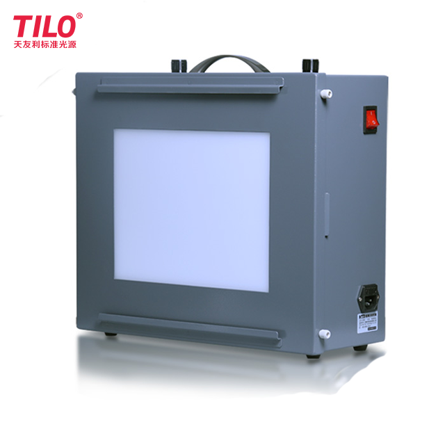 Το ελαφρύ κιβώτιο HC3100 μετάδοσης των οδηγήσεων με τη σειρά φωτισμού 0 -11000 Λουξεμβούργο και 3100k χρωματίζουν τη θερμοκρασία