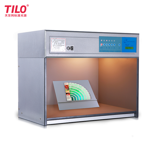 Ελαφρύ κιβώτιο χρώματος TILO Π 60(6) τυποποιημένο με D65, TL84, CWF, U30/TL83, UV, F/A για να αντικαταστήσει το γραφείο αξιολόγησης του χρώματος cac60